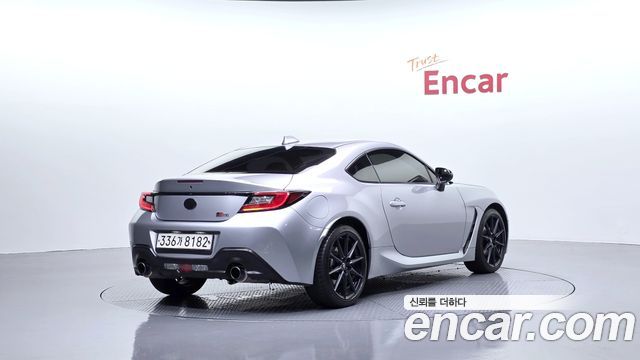 Toyota 86 2023 — photo 2