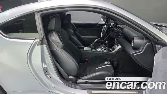 Toyota 86 2023 — photo 16