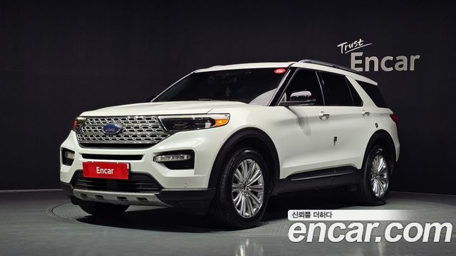 Ford Explorer 2020 — photo 1