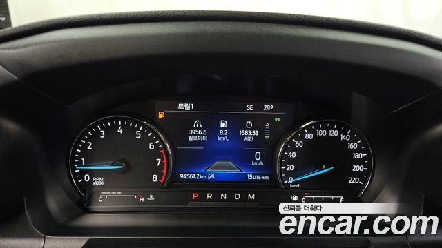 Ford Explorer 2020 — photo 8