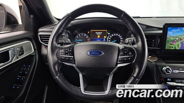 Ford Explorer 2020 — photo 13