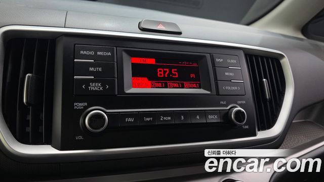 Kia RAY 2022 — photo 16