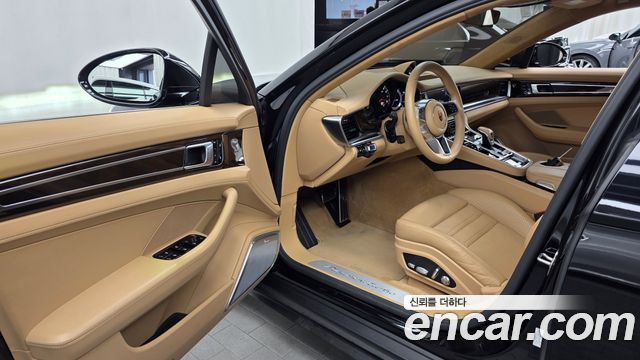 Porsche Panamera 2017 — photo 13