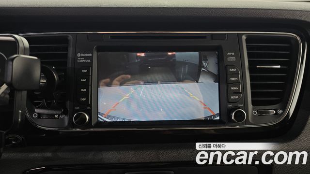 Kia Canival 2018 — photo 13