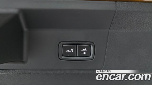 Porsche Panamera 2025 — photo 30