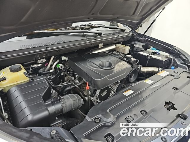 KG Mobility KORANDO 2014 — photo 5