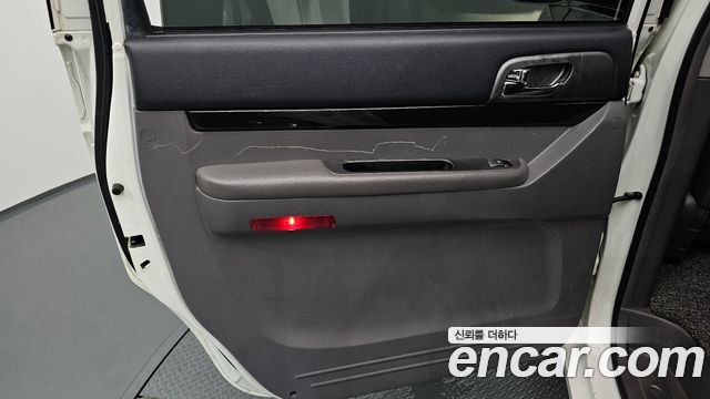 KG Mobility KORANDO 2016 — photo 15