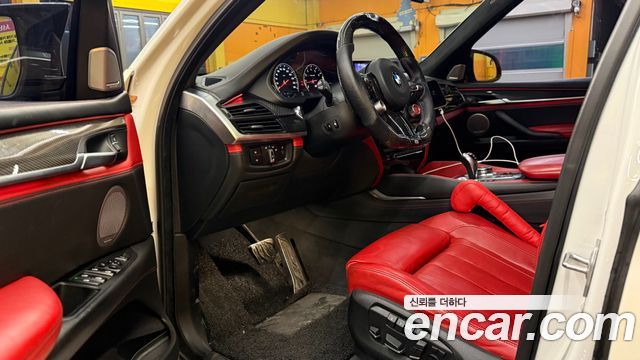 BMW X5M 2016 — photo 12