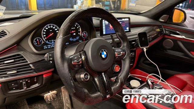 BMW X5M 2016 — photo 13