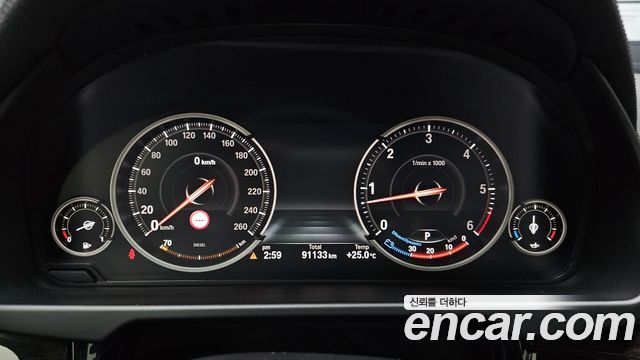 BMW X6 2016 — photo 11