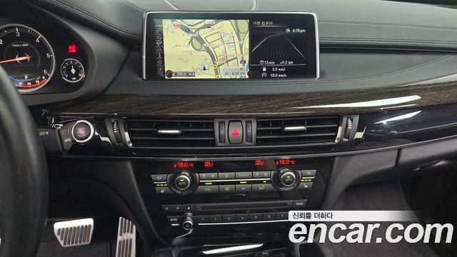 BMW X6 2016 — photo 22