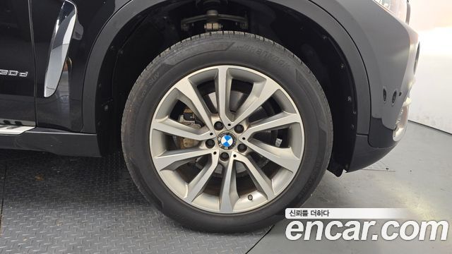 BMW X6 2016 — photo 33