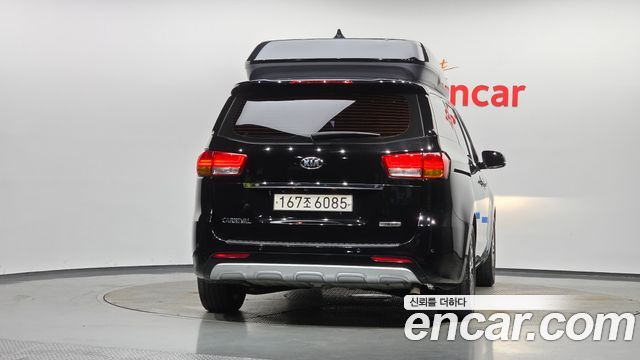 Kia Canival 2016 — photo 4