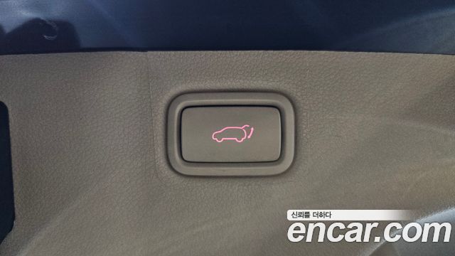 Kia Canival 2016 — photo 20