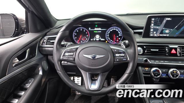 Genesis G70 2018 — photo 21