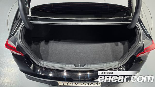 Kia K5 2023 — photo 25