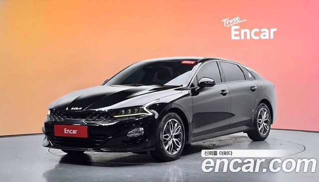 Kia K5 2023 — photo 1