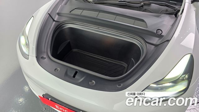 Tesla Model Y 2023 — photo 6
