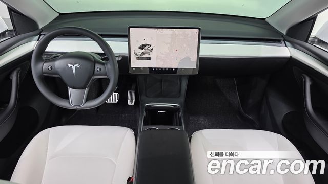 Tesla Model Y 2023 — photo 10