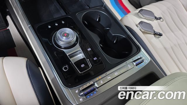 Kia Canival 2024 — photo 12