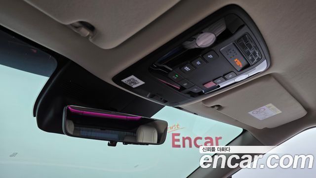 Kia Canival 2024 — photo 32