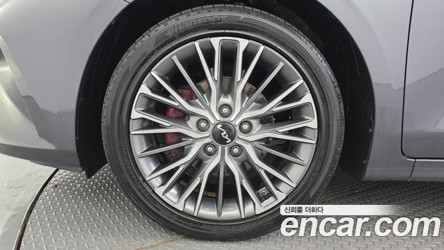 Kia K3 2022 — photo 5