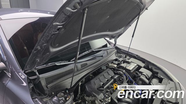 Kia K3 2022 — photo 38