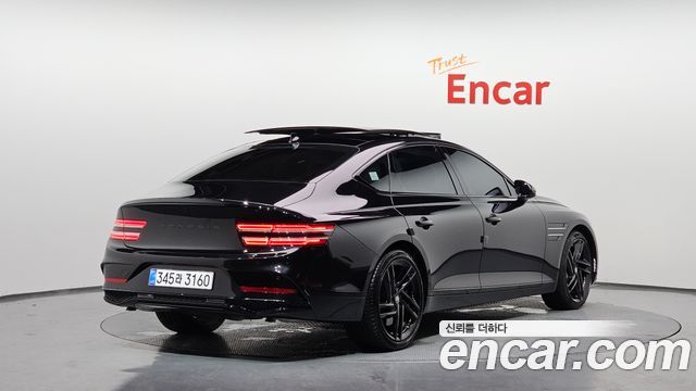 Genesis G80 2027 — photo 2
