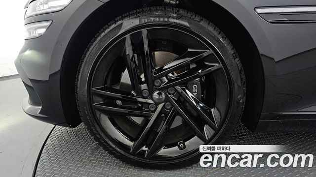 Genesis G80 2027 — photo 5