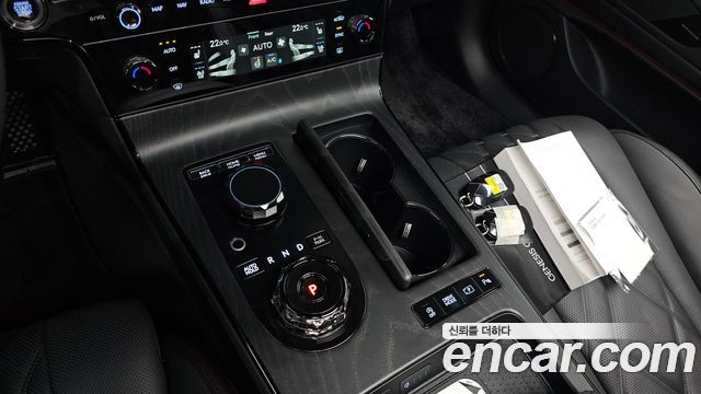 Genesis G80 2027 — photo 12