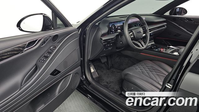 Genesis G80 2027 — photo 17