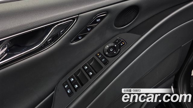 Genesis G80 2027 — photo 25