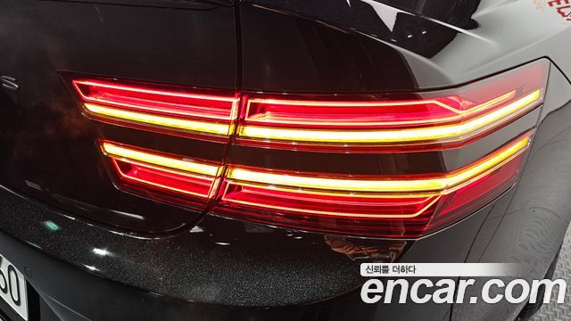 Genesis G80 2027 — photo 9