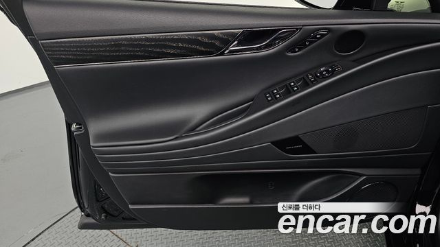 Genesis G80 2027 — photo 14