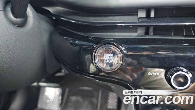 Genesis G80 2027 — photo 32
