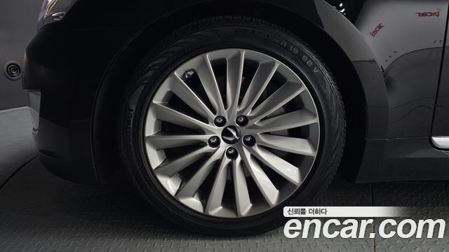 Hyundai Equus 2015 — photo 5