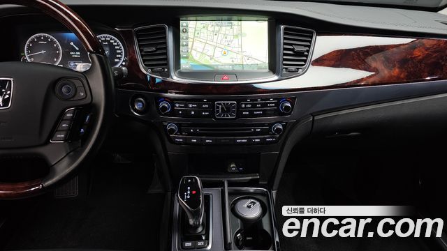 Hyundai Equus 2015 — photo 20