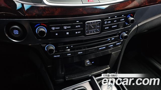 Hyundai Equus 2015 — photo 22