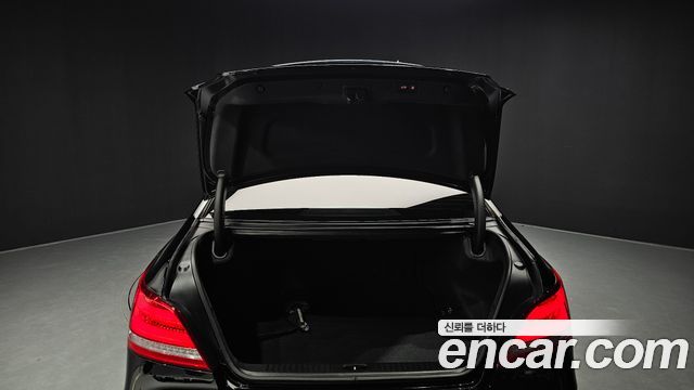 Hyundai Equus 2015 — photo 26