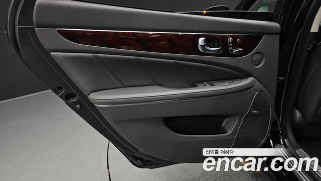 Hyundai Equus 2015 — photo 15
