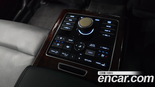 Hyundai Equus 2015 — photo 33