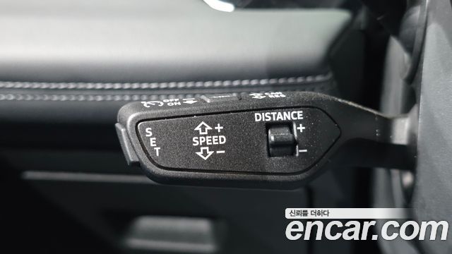 Audi Q6 e-tron 2025 — photo 22