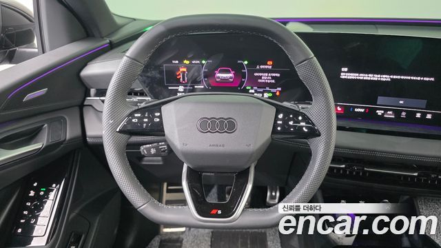 Audi Q6 e-tron 2025 — photo 23