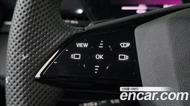 Audi Q6 e-tron 2025 — photo 24