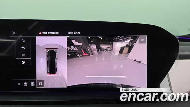 Audi Q6 e-tron 2025 — photo 27