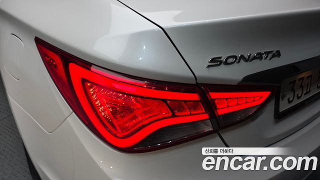 Hyundai Sonata 2013 — photo 9