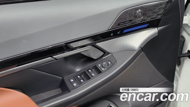 BMW 5-Series 2024 — photo 29