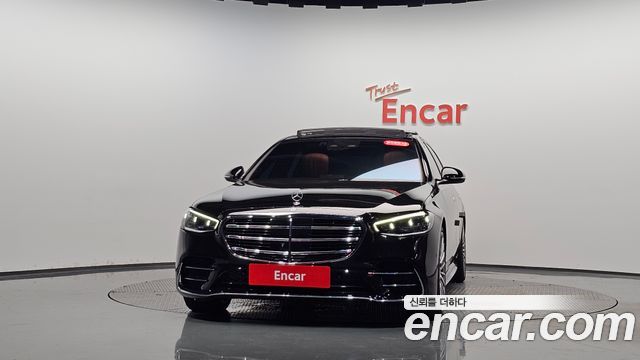 Mercedes-Benz S-Class 2024 — photo 3