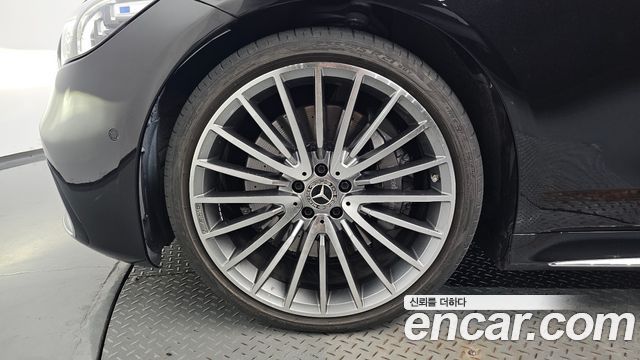 Mercedes-Benz S-Class 2024 — photo 5