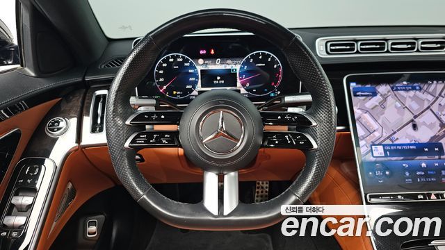 Mercedes-Benz S-Class 2024 — photo 19